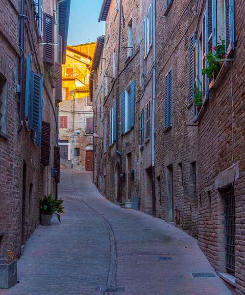 slider_500X600_19-URBINO,-URBISAGLIA-E-RECANATI
