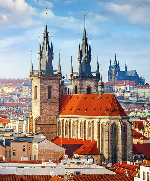 slider_500X600_41-PRAGA